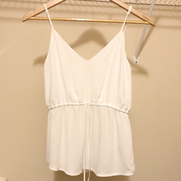 Aritzia Tops - Aritzia Babaton cami top
